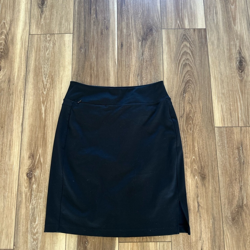 Duluth trading co Black Women's Skirt size 6